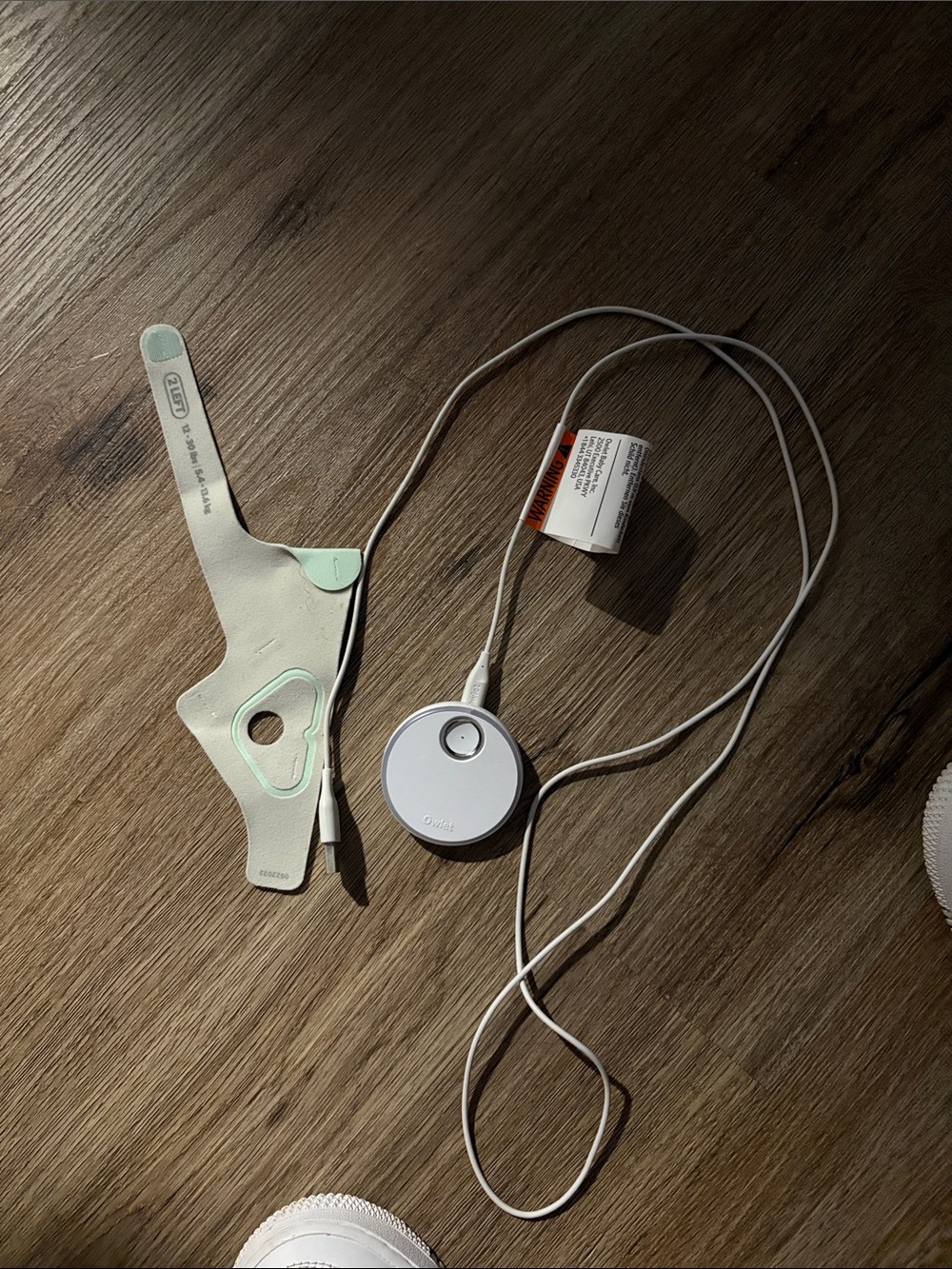 Owlet White Round Electronic Pager with Mint Adhesive Patch